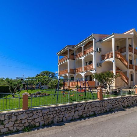Apartments Danica لوبار المظهر الخارجي الصورة