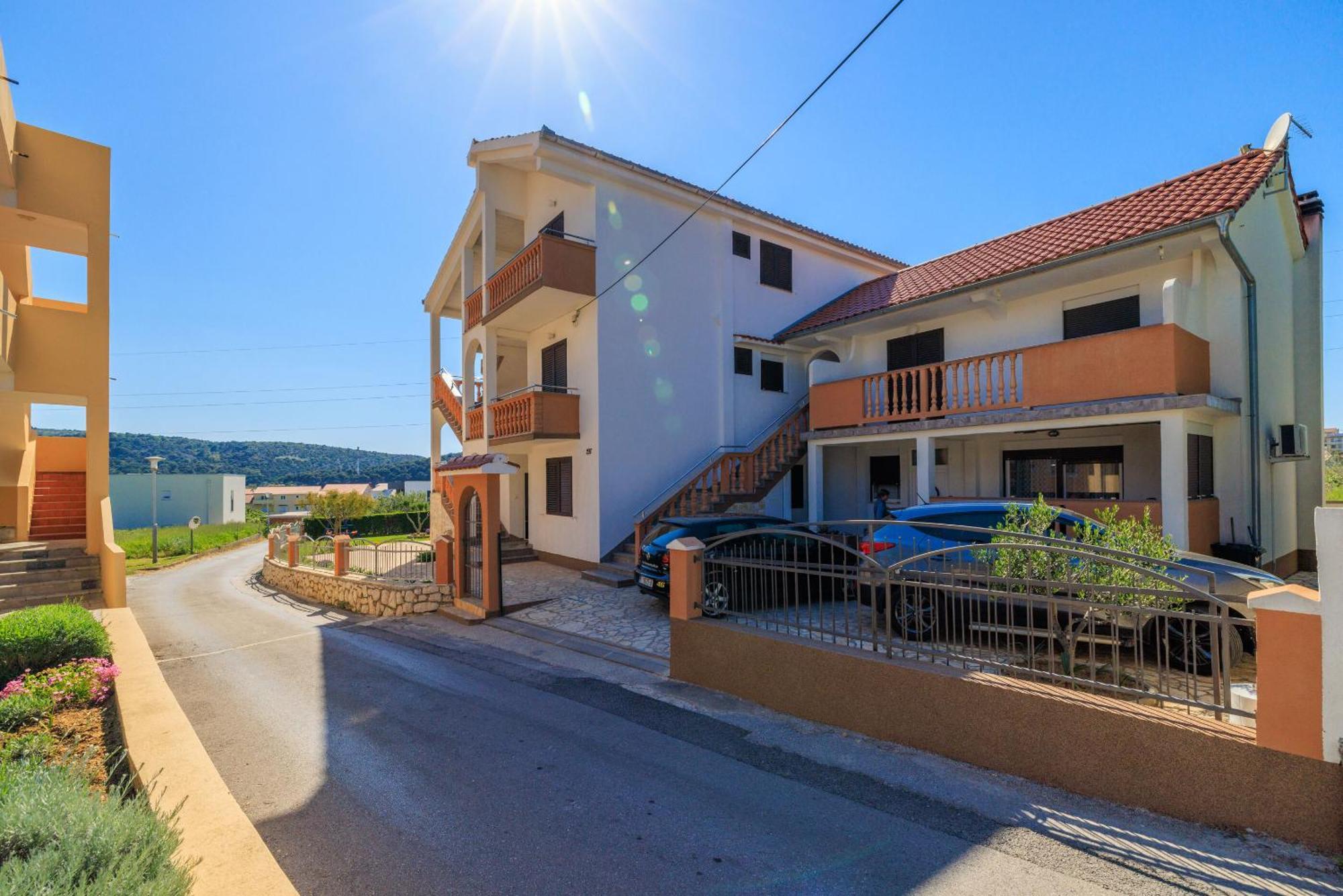 Apartments Danica لوبار المظهر الخارجي الصورة