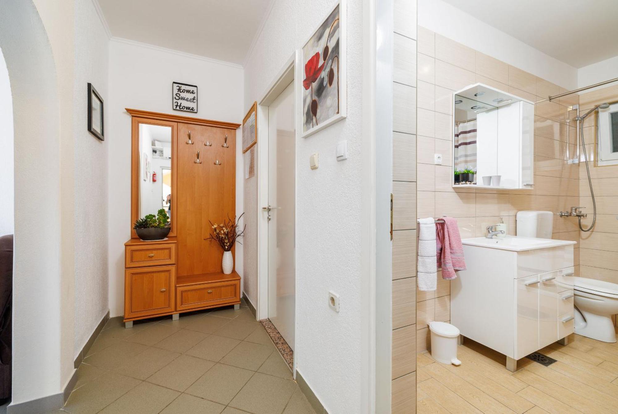 Apartments Danica لوبار المظهر الخارجي الصورة