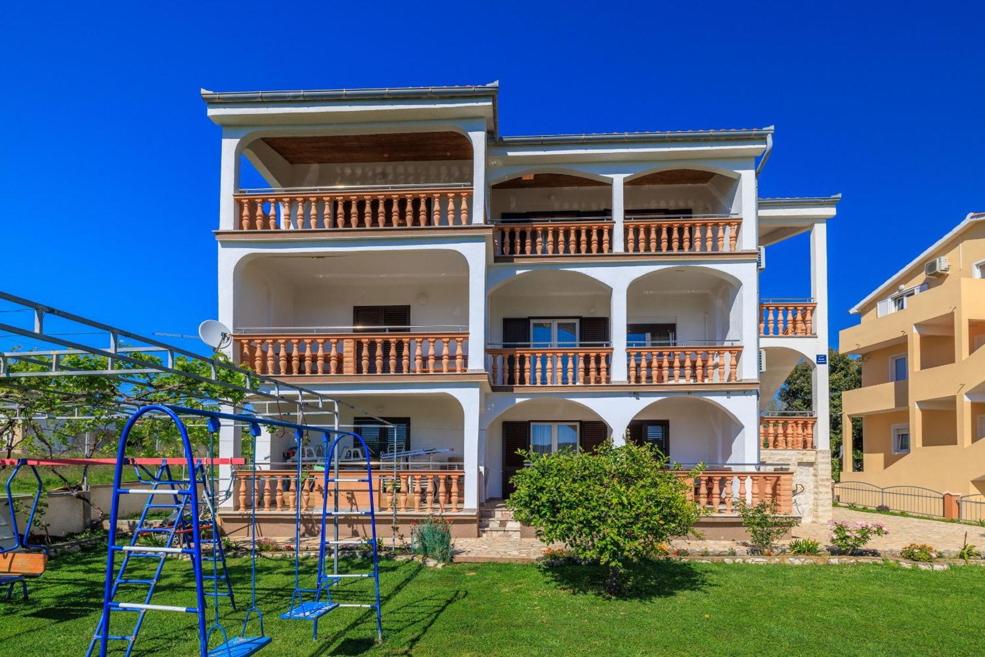 Apartments Danica لوبار المظهر الخارجي الصورة